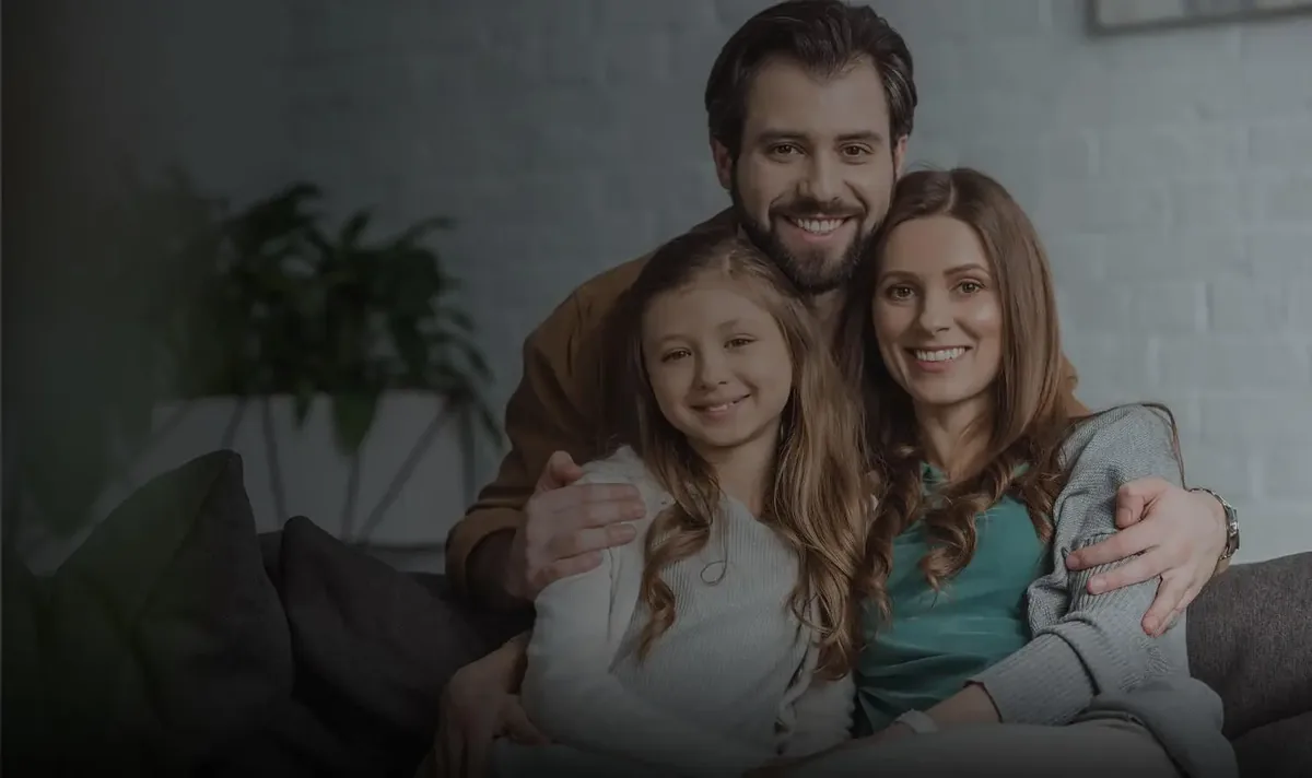 Love Knows No Borders family reunification website hero